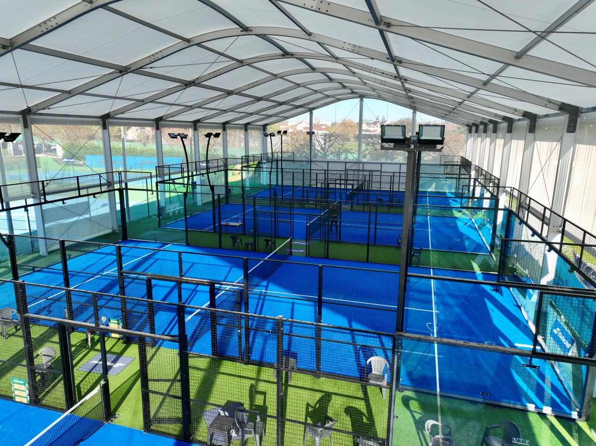 Losberger-De-Boer-Padel.jpeg